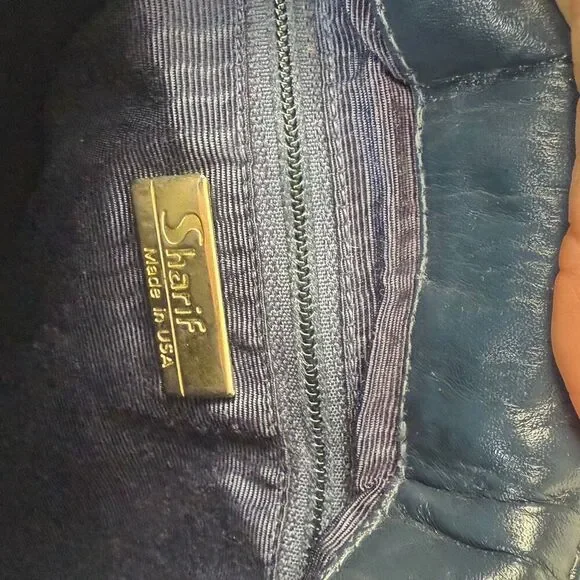 Sharif White Crossbody Bag with Floral Design - Picture 6 of 10